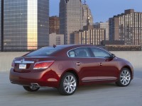 Buick LaCrosse photo