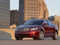 Buick LaCrosse photo
