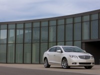 Buick LaCrosse photo