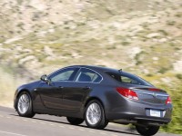Buick Regal photo